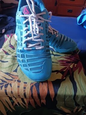 Reebok Turquoise Athletic Shoes with White Laces